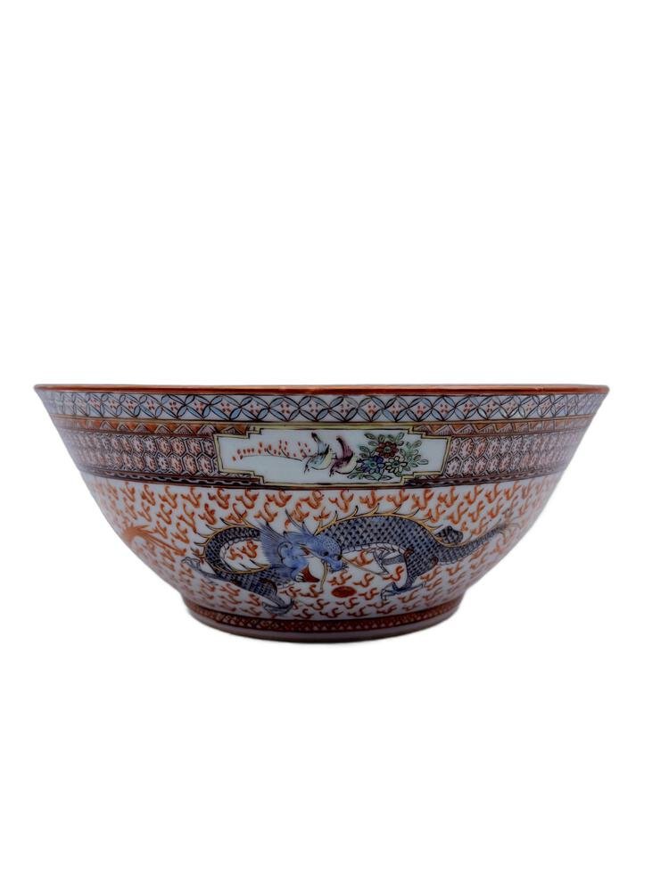 Fantastic Antique Chinese Dragon Punch Bowl, Qing period, Late 19th / Early 20th Century