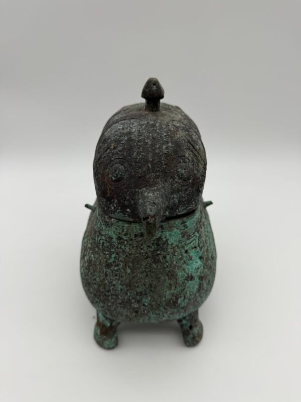 Bronze Wine Vessel, Shang Dynasty Style, China, 19th Century - Image 4