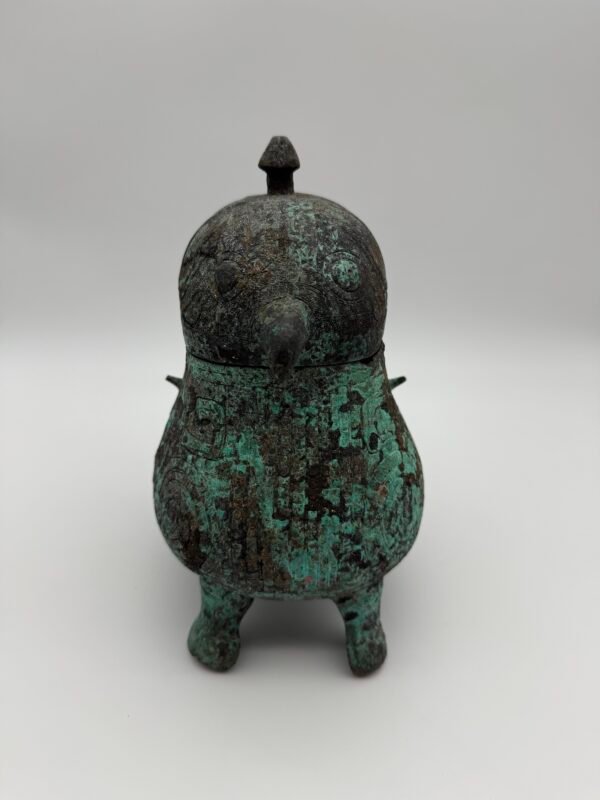 Bronze Wine Vessel, Shang Dynasty Style, China, 19th Century - Image 6