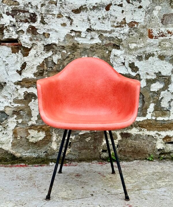 Zenith Fibreglass DAX Arm Chair, Charles Eames & Herman Miller, USA, 1st Generation, 1953-54